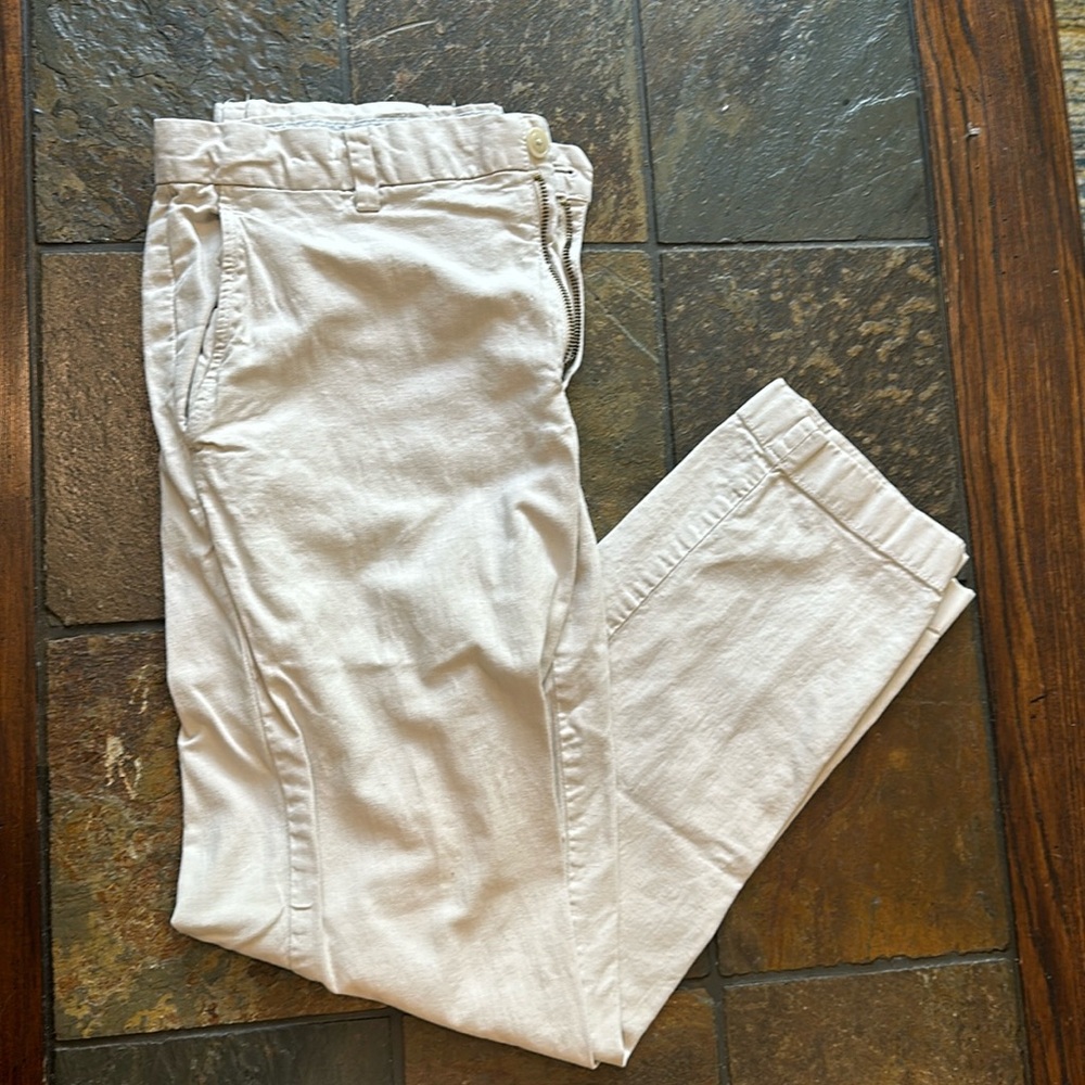 Brooks brokers light khaki pants, 33x30, mint condition, like new